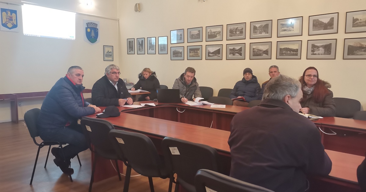 A hangoskodás már megy, a döntéshozatal még nem 